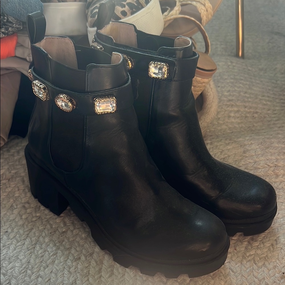 Steve Madden Ankle Boots with Removable Embellishments